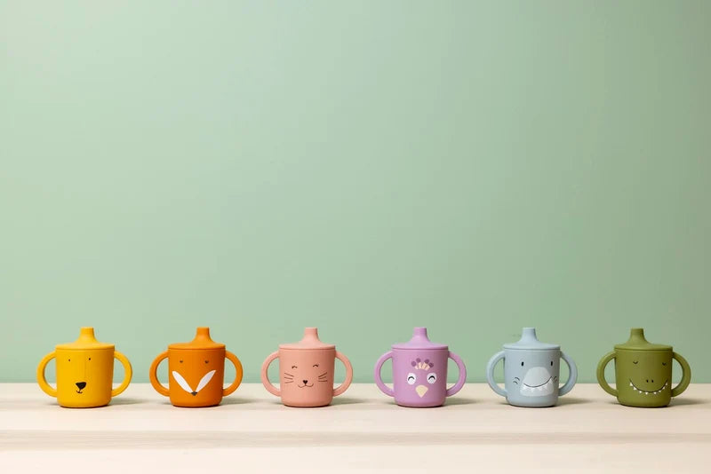 Silicona taza para beber - Mrs. Peacock TRIXIE