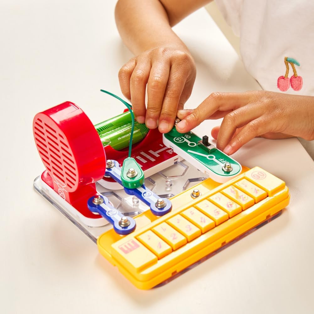 Electrofun: music keyboard miniland