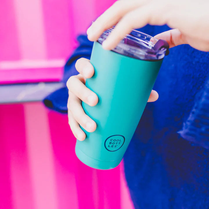 Vivid Turquoise 550ML COOL BOTTLES