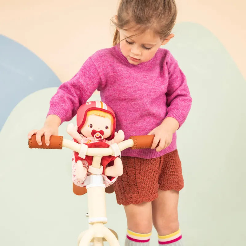 Muñeca de tela Lena y asiento de bicicleta Lilliputiens